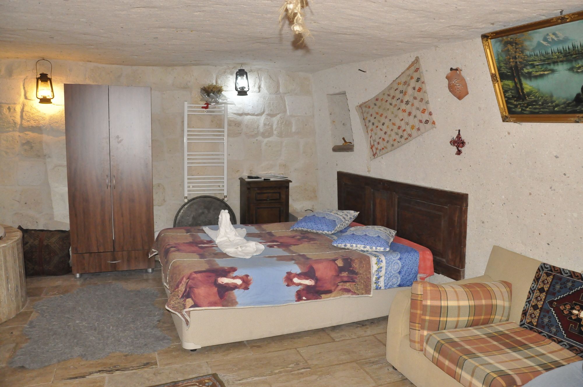 Crazy Horse Pension Ortahisar エクステリア 写真