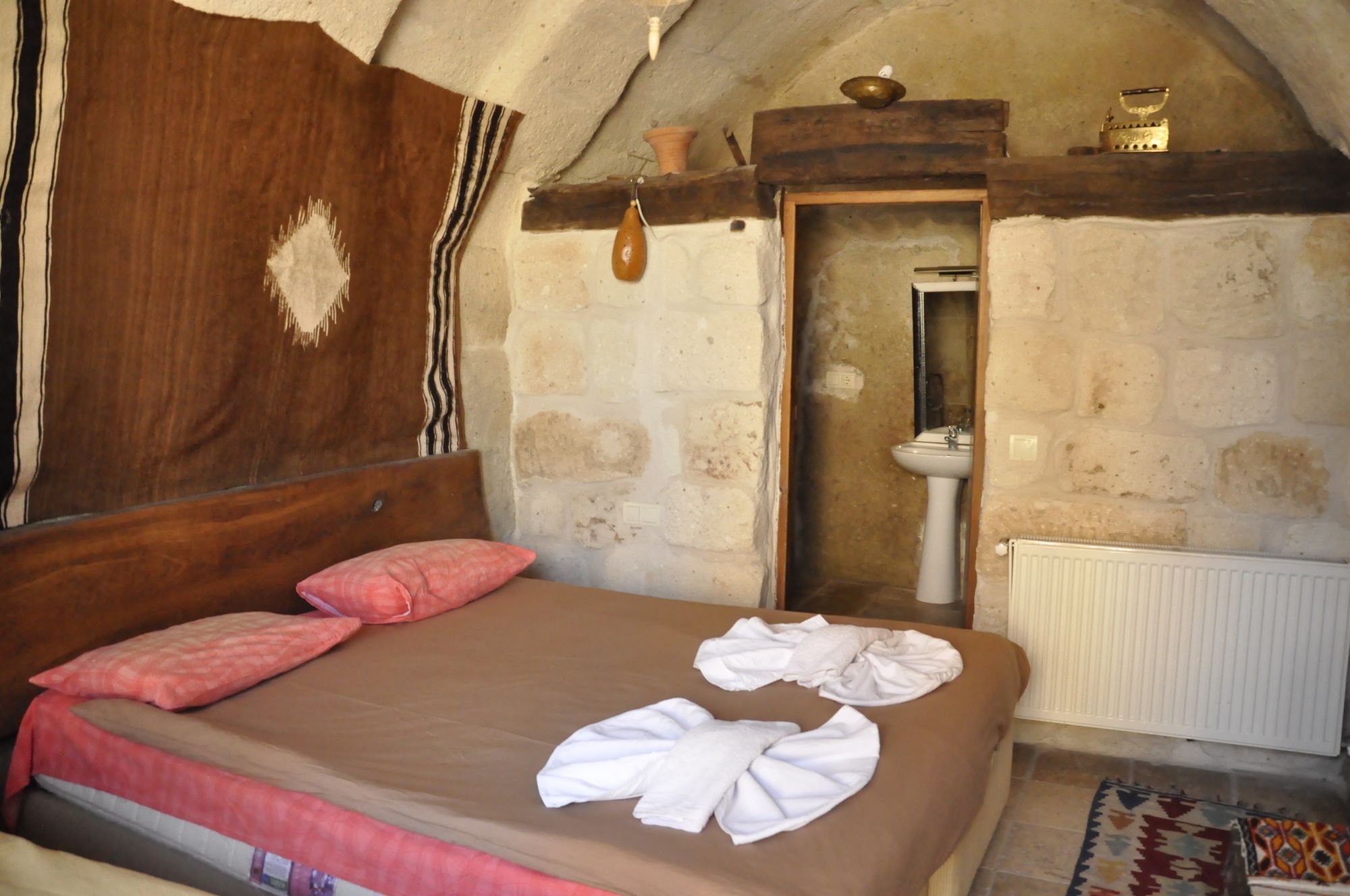 Crazy Horse Pension Ortahisar エクステリア 写真