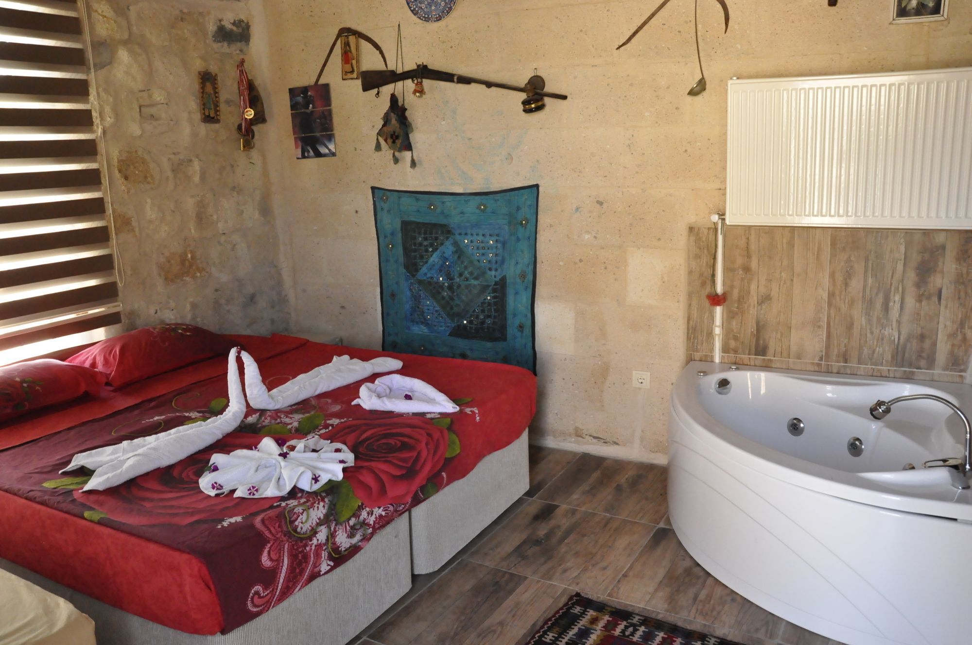 Crazy Horse Pension Ortahisar エクステリア 写真